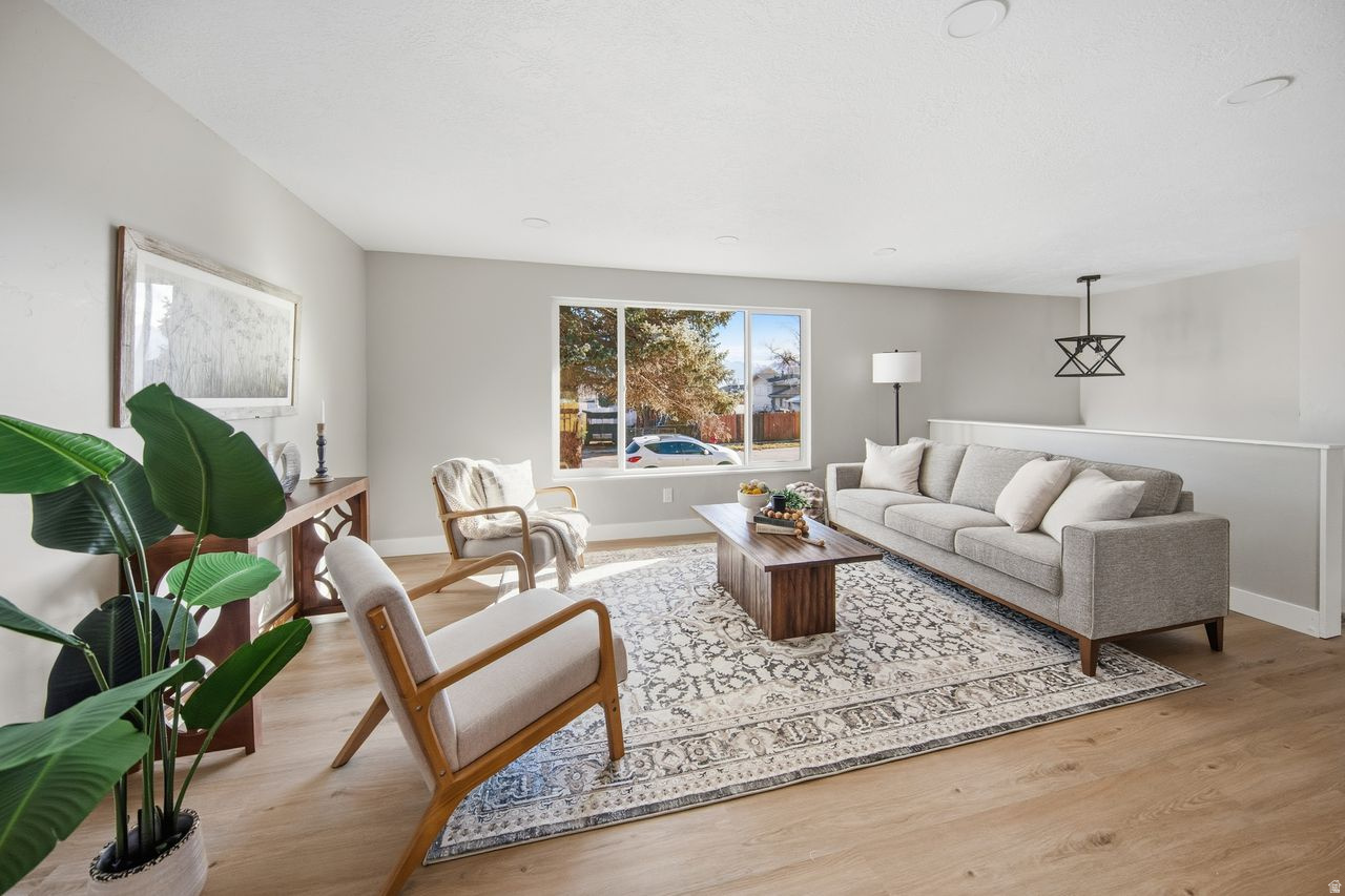 SOUTHRIDGE - Residential