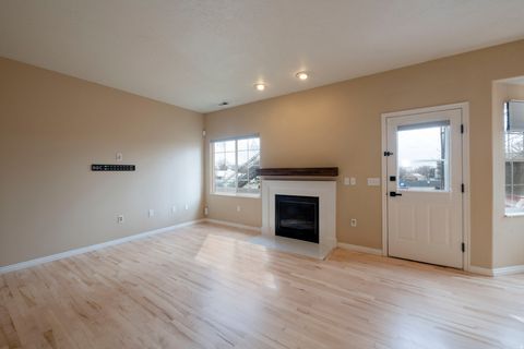 Tiny photo for 2213 E 2100 SO #3 S, Salt Lake City, UT 84109 (MLS # 2121804)