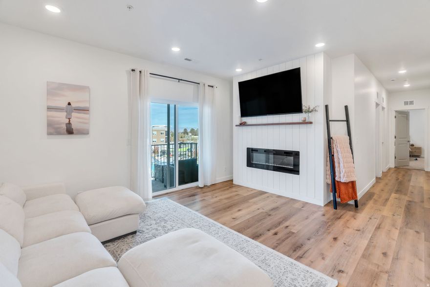 Beautifully located at the mouth of Spanish Fork Canyon, this 3-bedroom, 2-bath condo offers the perfect blend of convenience and outdoor living. Just minutes from freeway access, Costco, Walmart, Target, the Megaplex movie theater, and a wide range of shopping and dining options, this home makes daily life easy and enjoyable. You're only 18 minutes from BYU, with quick access to Spanish Fork Canyon for hiking, biking, fishing, and more. The condo features an open layout, abundant natural light, and a spacious primary suite with a private bath-ideal for comfortable, low-maintenance living in a highly desirable area.