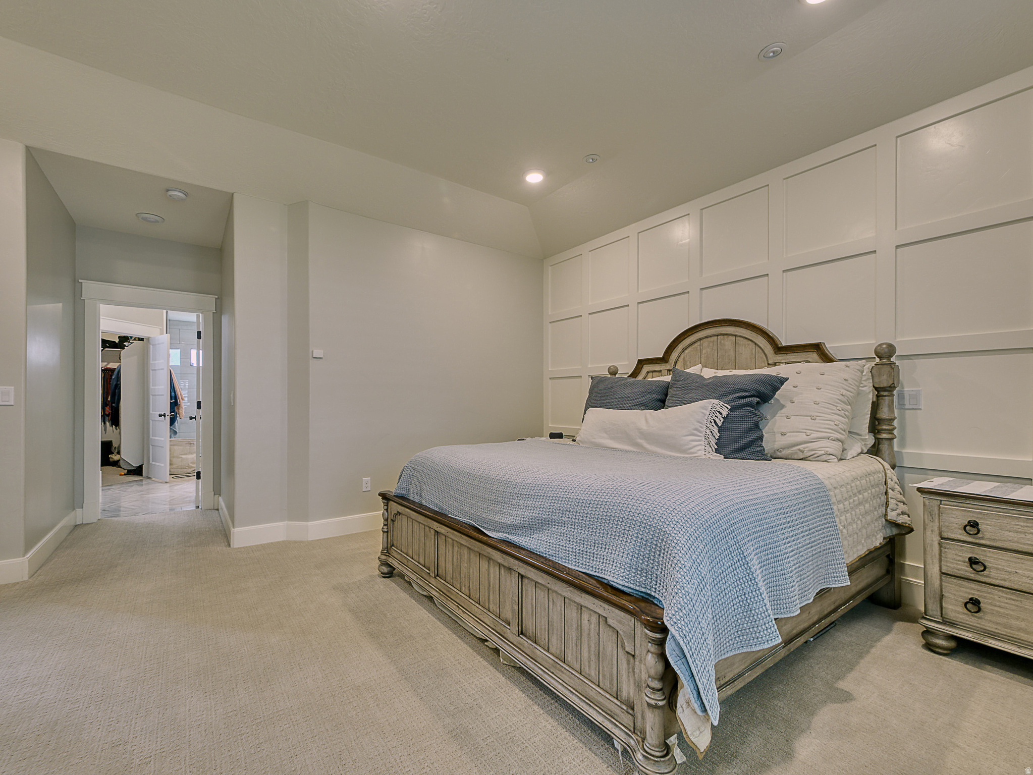 NORTH MEADOW - Residential