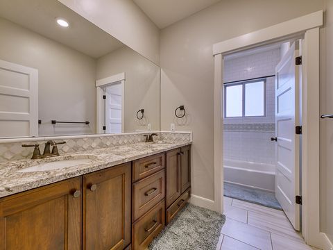Tiny photo for 4287 W MANILA DR, Cedar Hills, UT 84062 (MLS # 2145333)