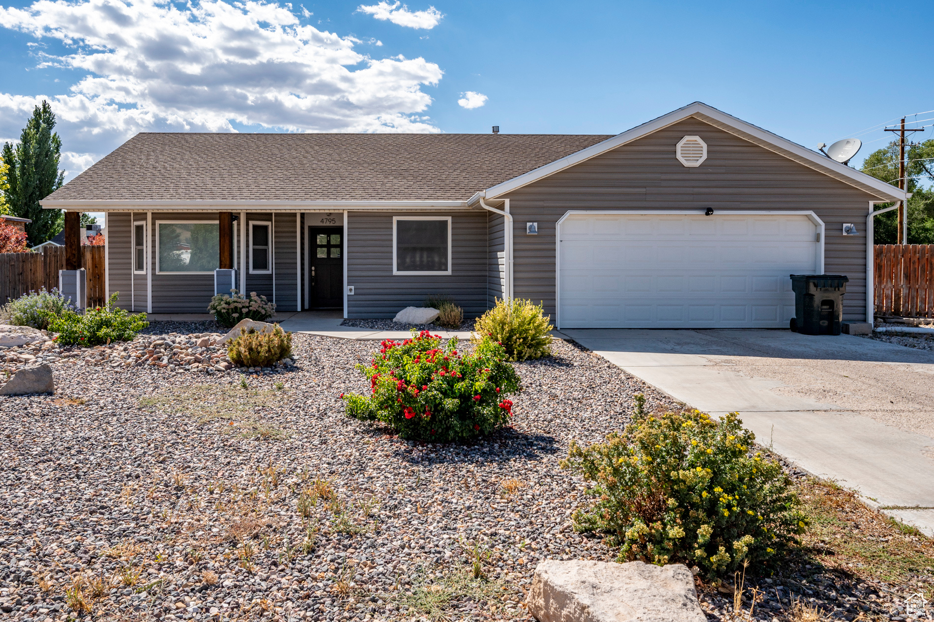 4795 N Halterman Rd, Enoch, Utah image 1