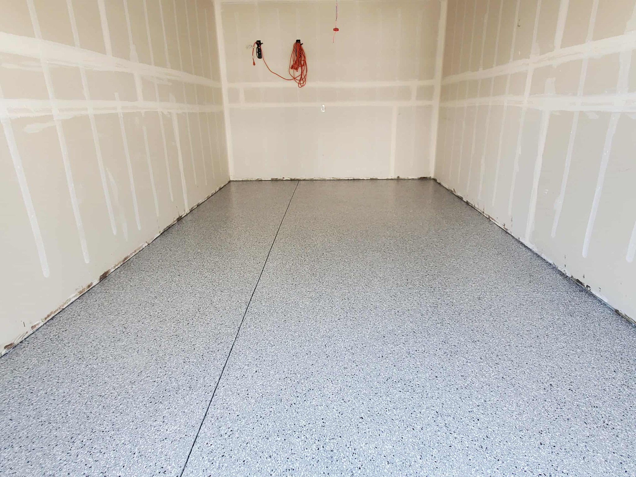 LAKE FRONT - Residential