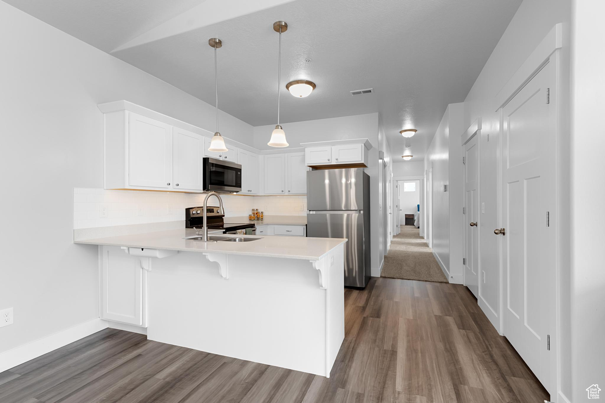 LAKE FRONT - Residential