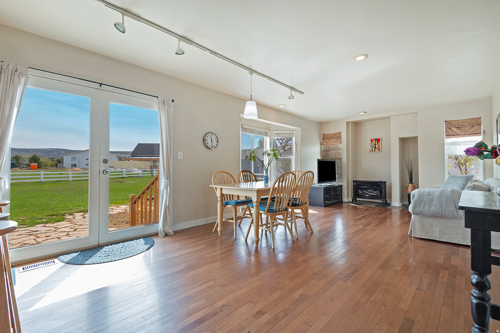 WILD WILLOW - Residential