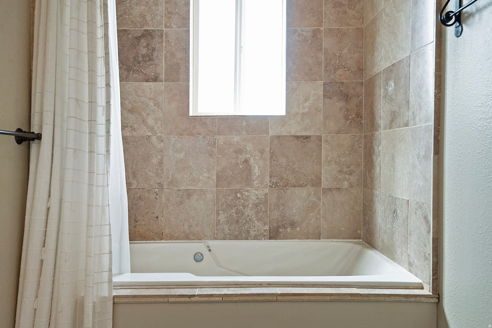 WILD WILLOW - Residential