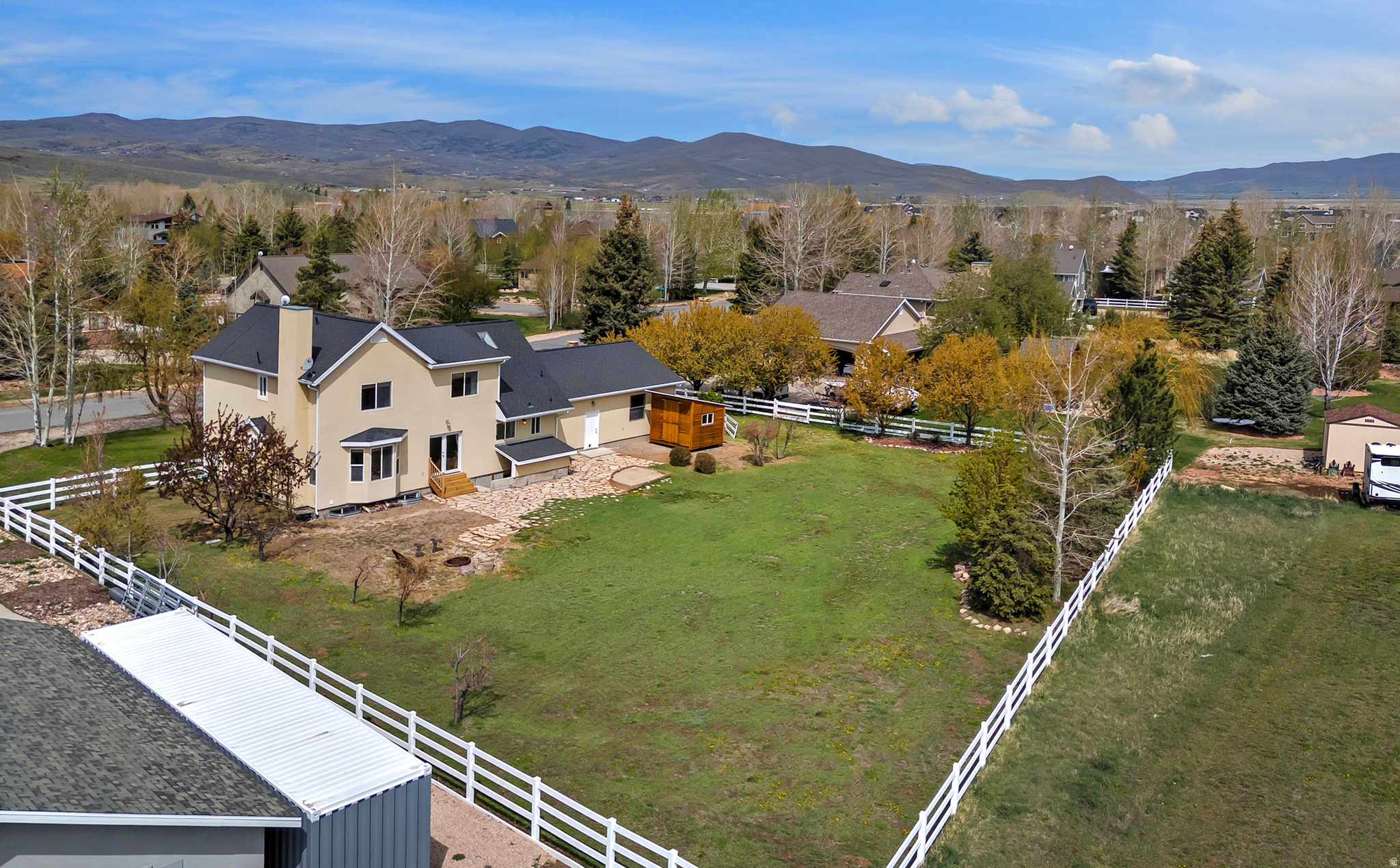 WILD WILLOW - Residential