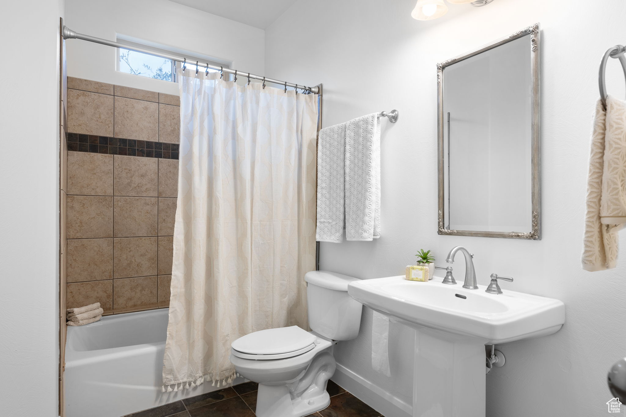 1039 E Chinook Dr, Washington, Utah image 36