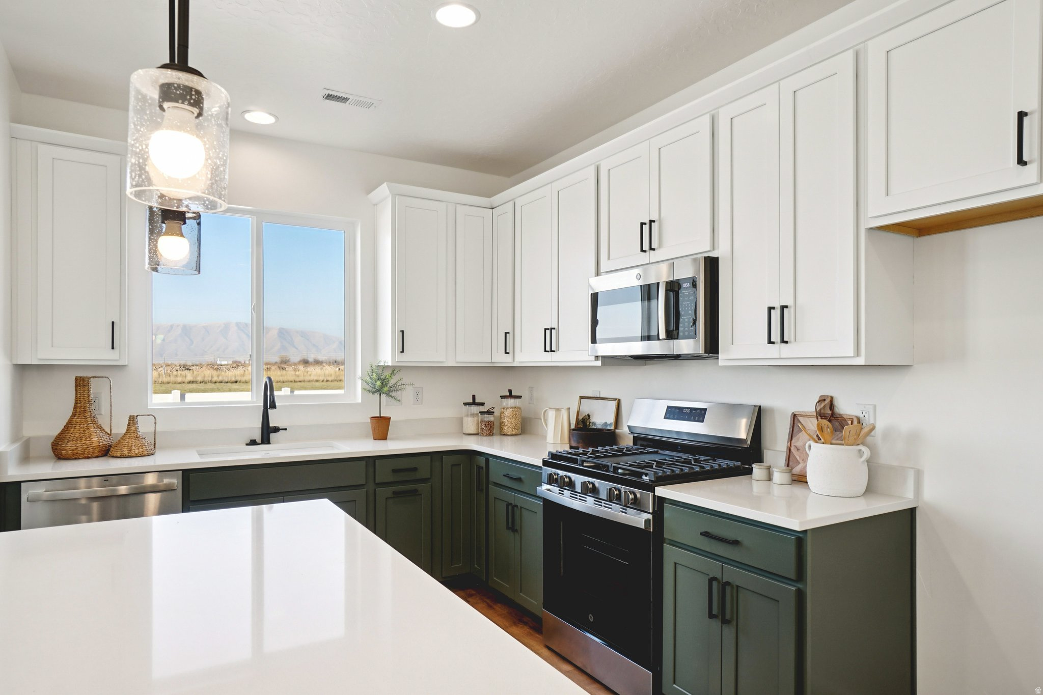 HARMONY PLACE - Residential