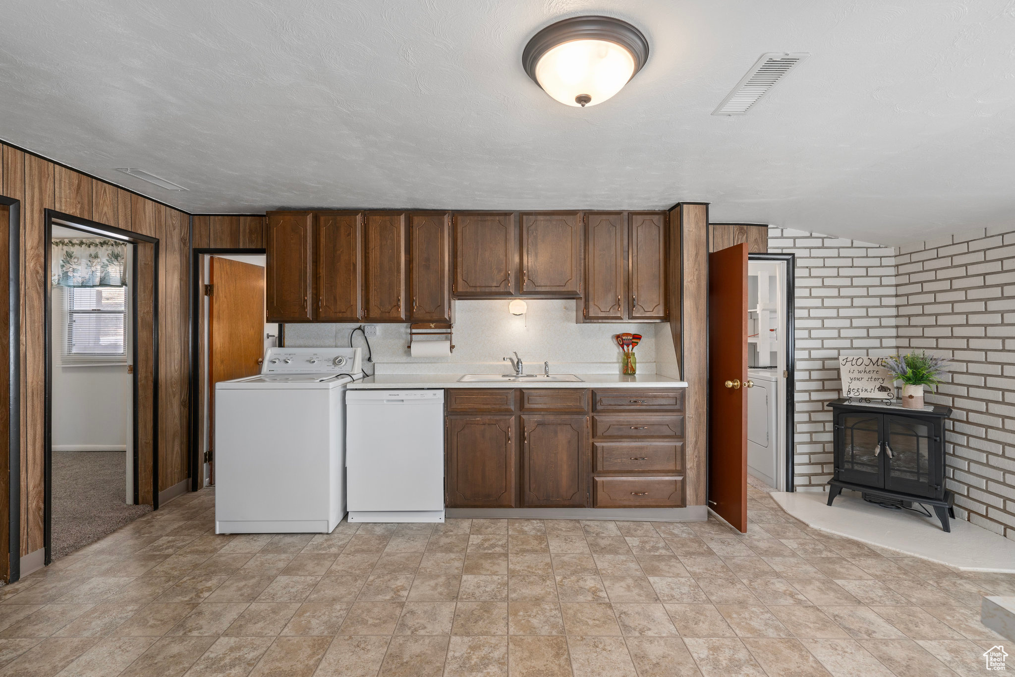 5 E Arlington Ave Ave, Eureka, Utah image 13