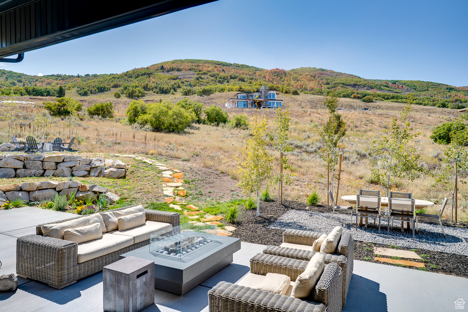 BENLOCH RANCH - Residential