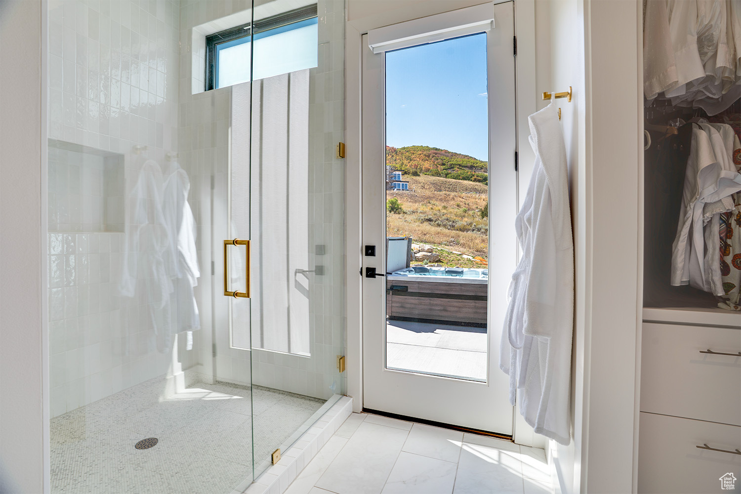 BENLOCH RANCH - Residential