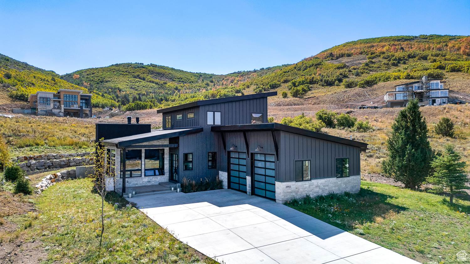 BENLOCH RANCH - Residential