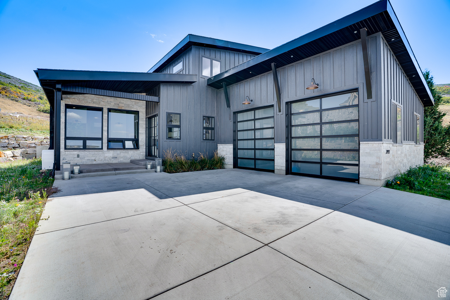 BENLOCH RANCH - Residential