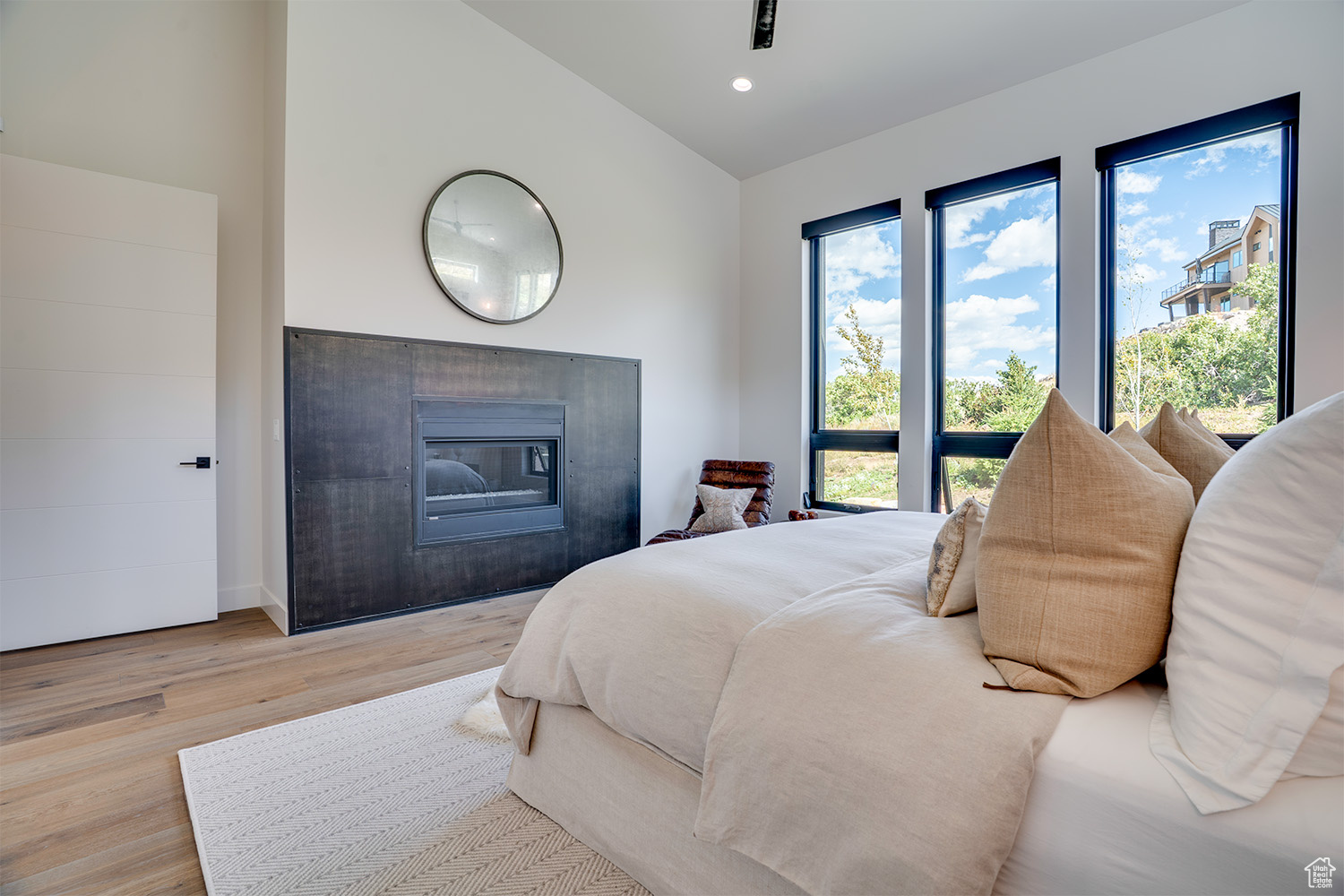 BENLOCH RANCH - Residential