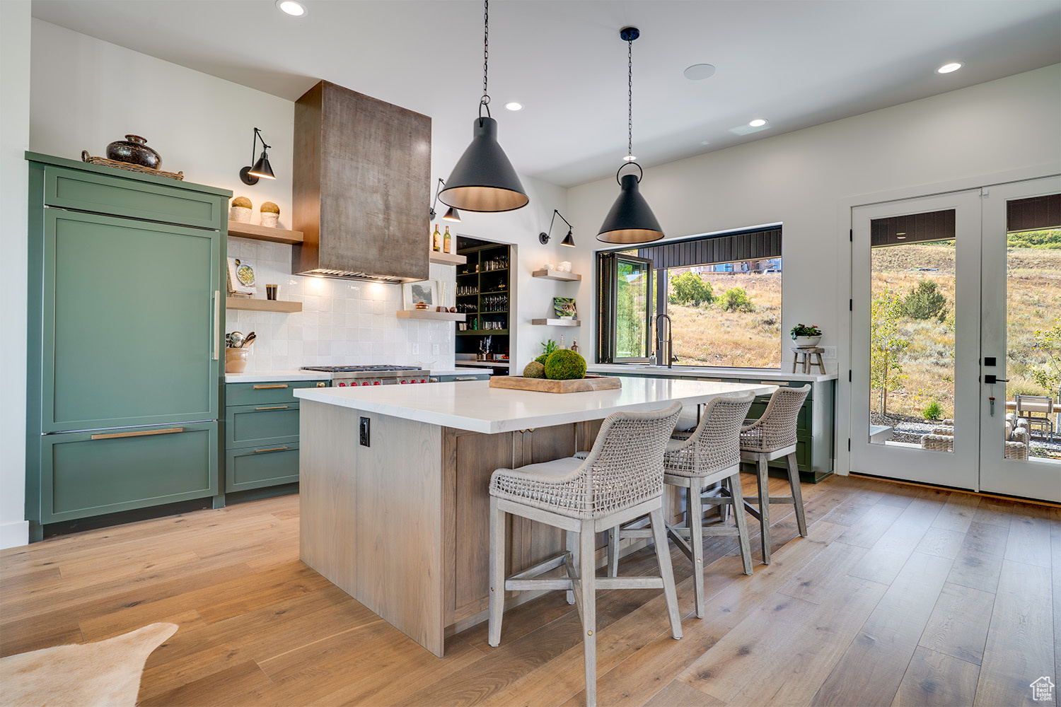 BENLOCH RANCH - Residential