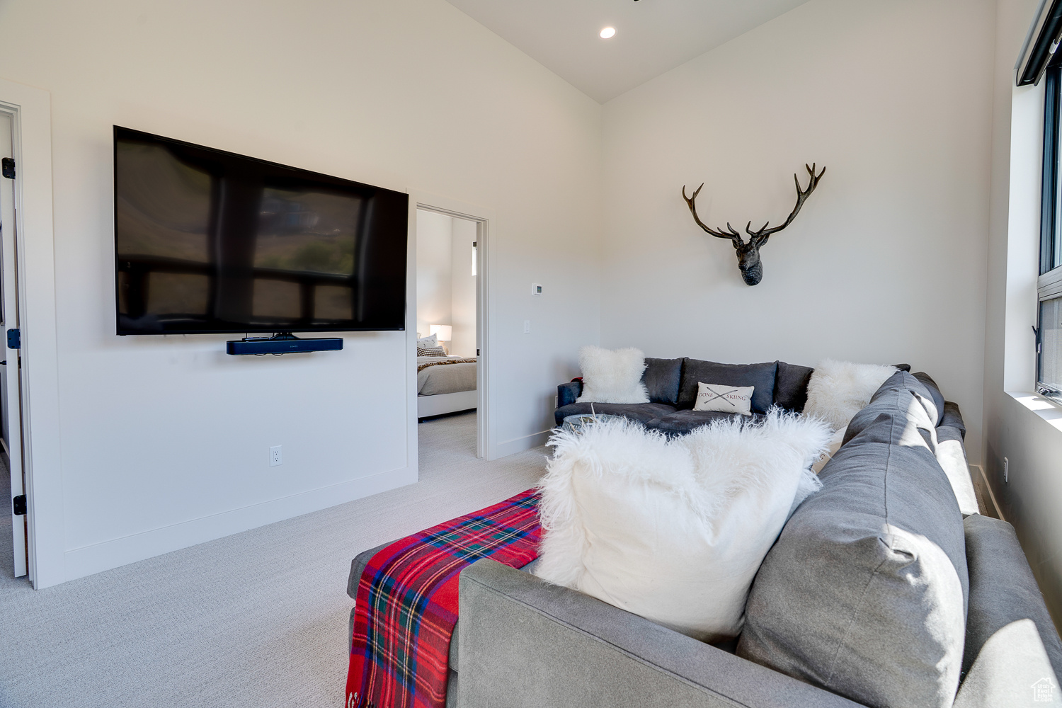 BENLOCH RANCH - Residential