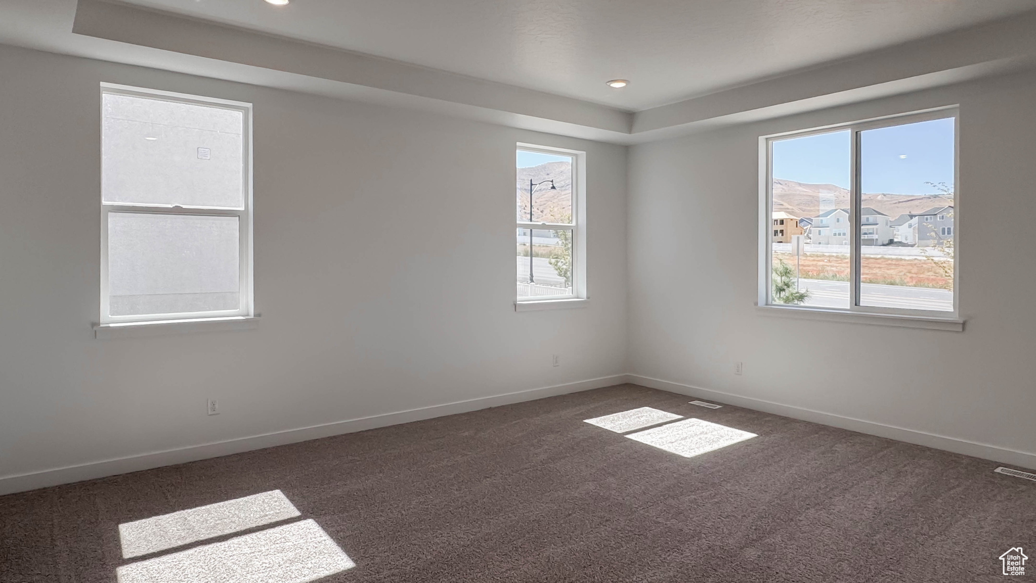 CANTON RIDGE - Residential