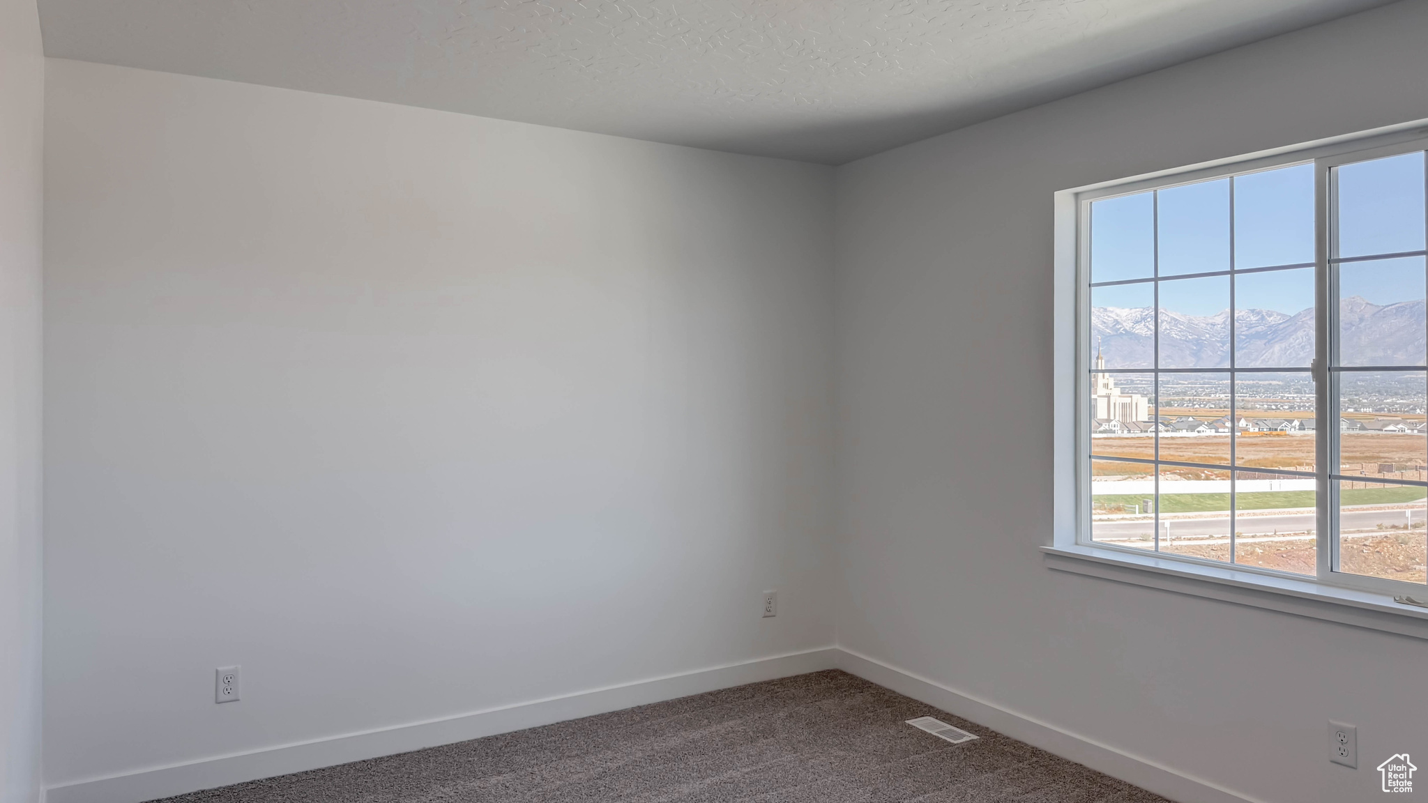 CANTON RIDGE - Residential