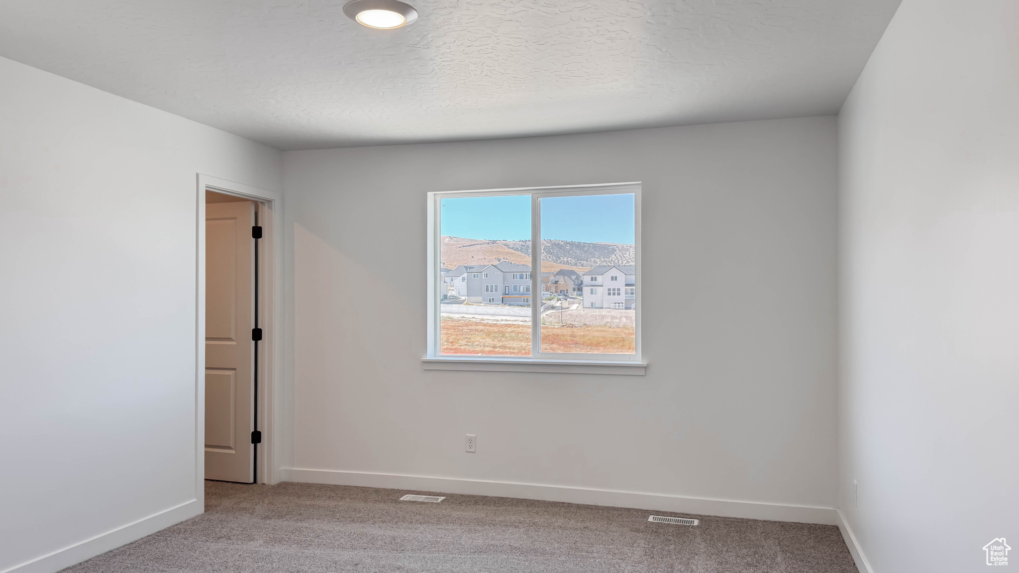 CANTON RIDGE - Residential