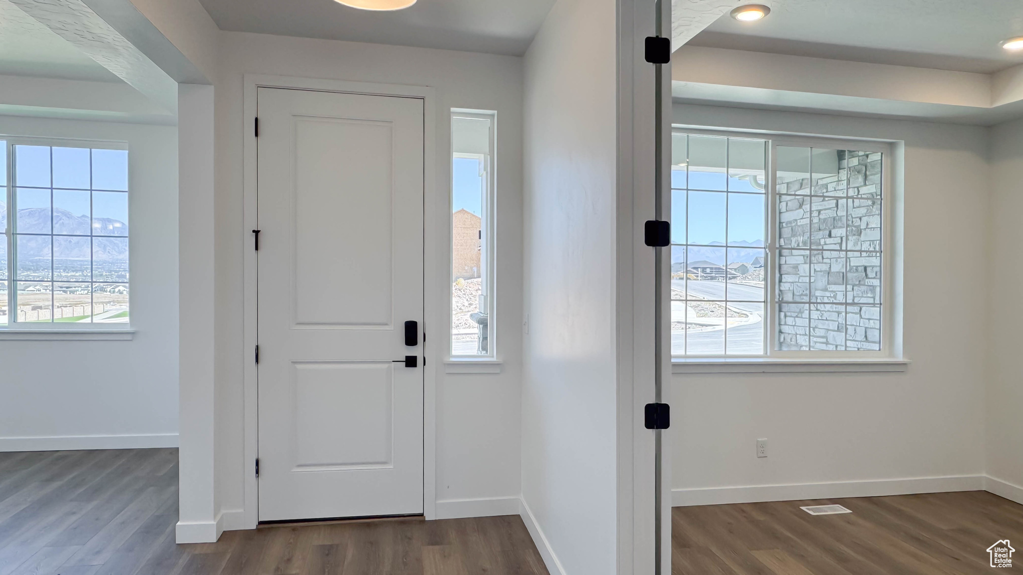 CANTON RIDGE - Residential