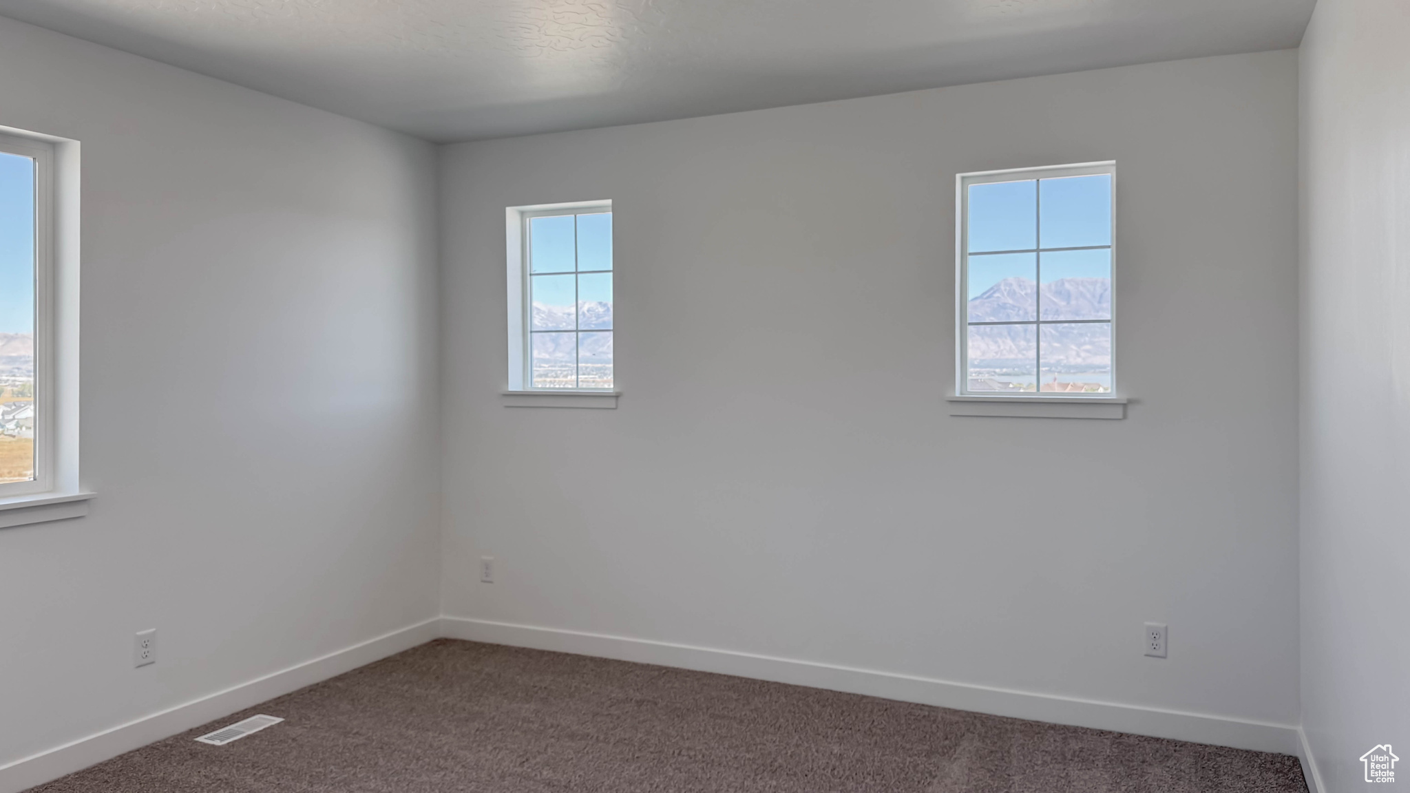 CANTON RIDGE - Residential