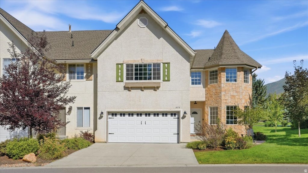 Photo of 376 COTTAGE CREEK CT, Midway, UT 84049 (MLS # 2185287)