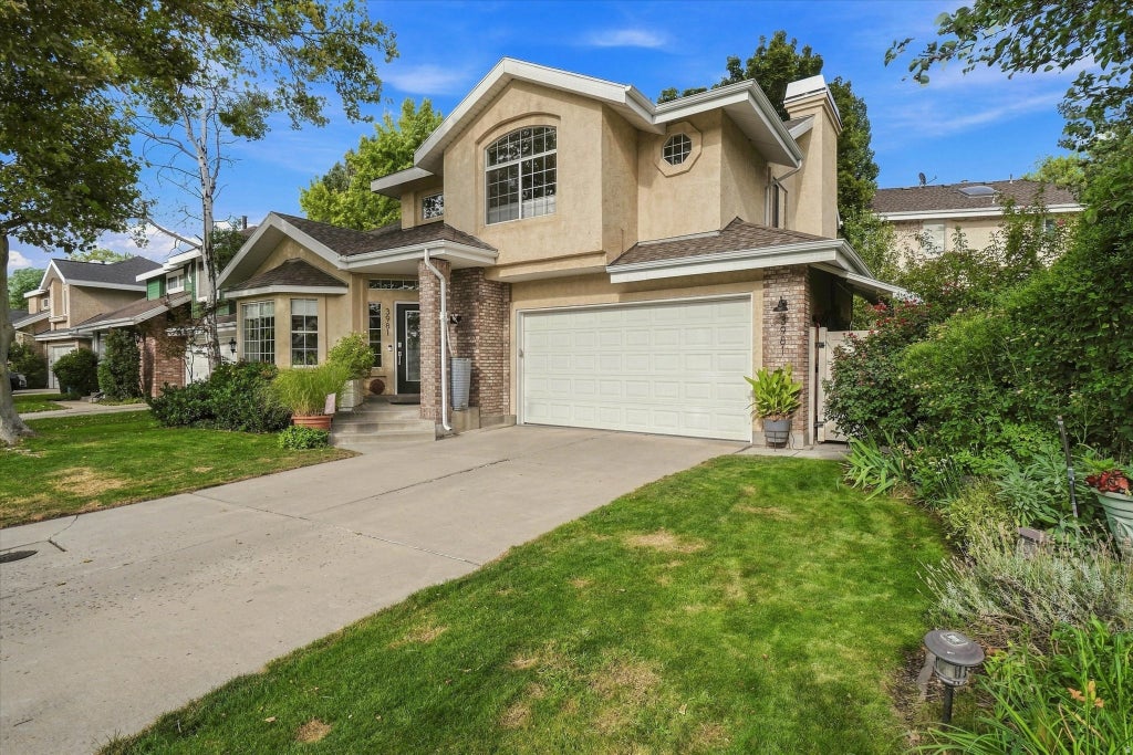 Photo of 3981 S ARCO CIR, Salt Lake City, UT 84124 (MLS # 2184164)