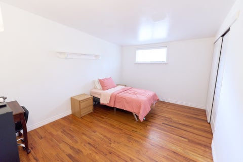 Tiny photo for 1504 N REID DR, Layton, UT 84041 (MLS # 2167352)