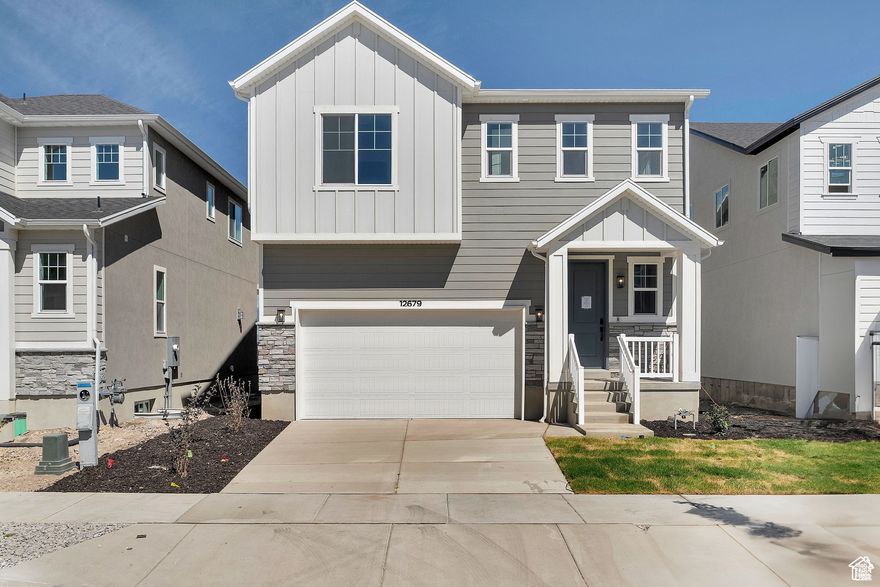 MOVE IN READY HOME***LIMITED-TIME BUILDER INCENTIVE! This home qualifies for your choice of a FREE finished basement and receive 4% in Flex Funds or up to 8% in Flex Funds - use it toward closing costs, interest rate buydown. CONTRACT BY 9/8/25 CLOSE BY 10/31/25 *** Customize the offer to best fit your needs. Contact us today to learn more and schedule a tour today. The two vaulted entry of the Laurel floor plan provides a warm & spacious feel to the home. The expansive great room and the 11ft island provide plenty of space to entertain family and friends. Upstairs enjoy four bedrooms with two full baths and a central laundry location. An elegant master suite featuring a private bath with a separate tub/shower combo and expansive walk-in closet. Quartz countertops throughout home and lvp flooring on main areas. Minutes away from shopping, food, entertainment, schools. Pictures provided are of a model home and are not a direct representation of home for interior design and colors. Buyer to verify square footage.