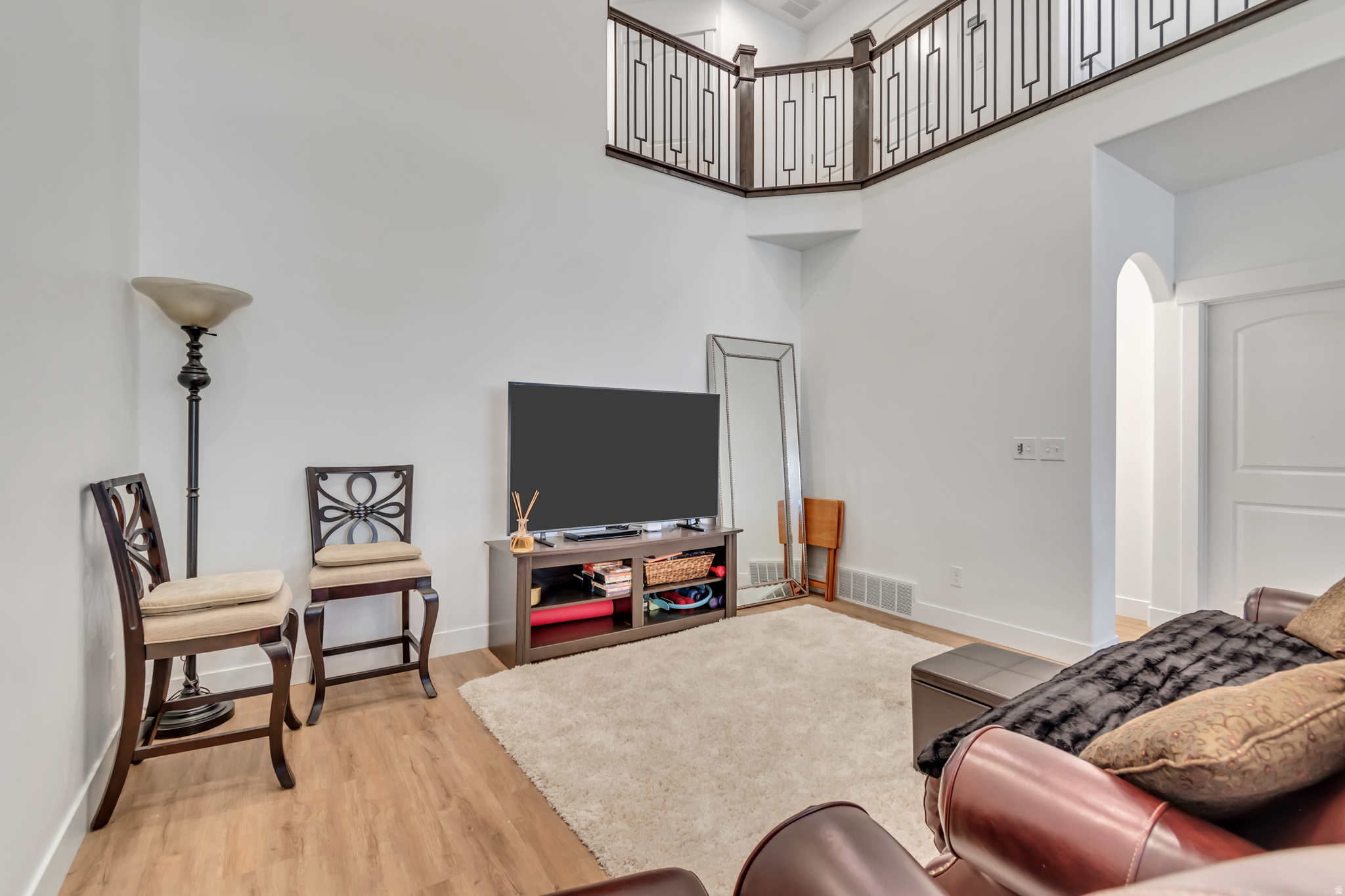 MOUNTAIN RIDGE - Residential