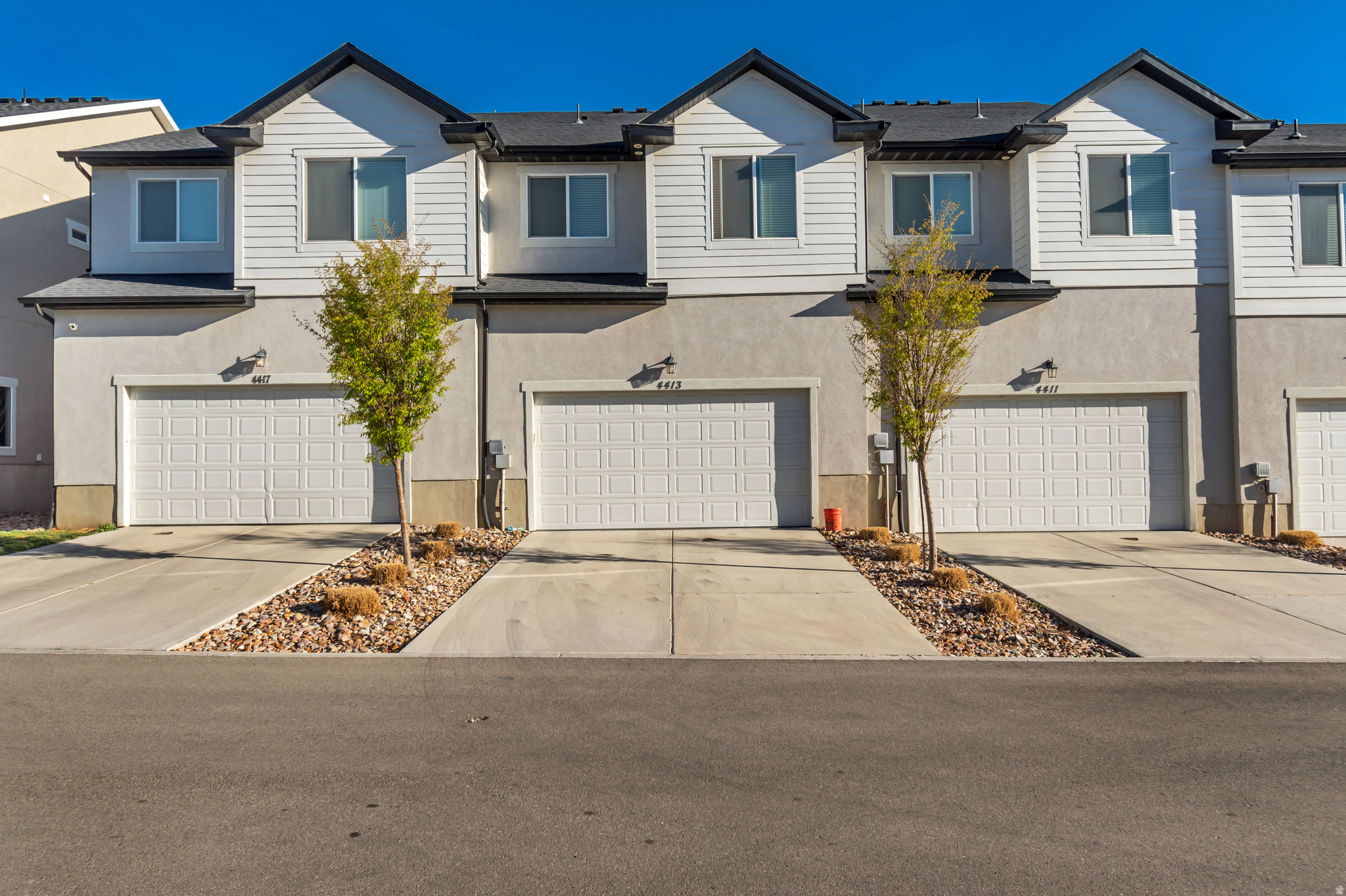 MOUNTAIN RIDGE - Residential