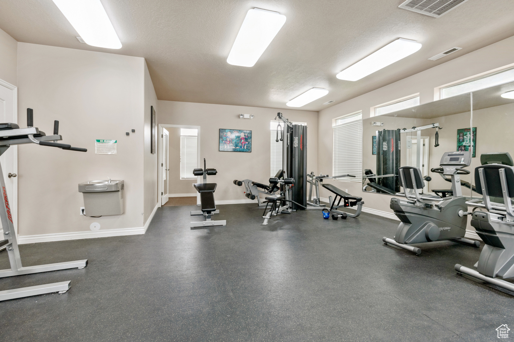 DRAPER PEAKS CONDOMINIUMS PHASE 8 - Residential