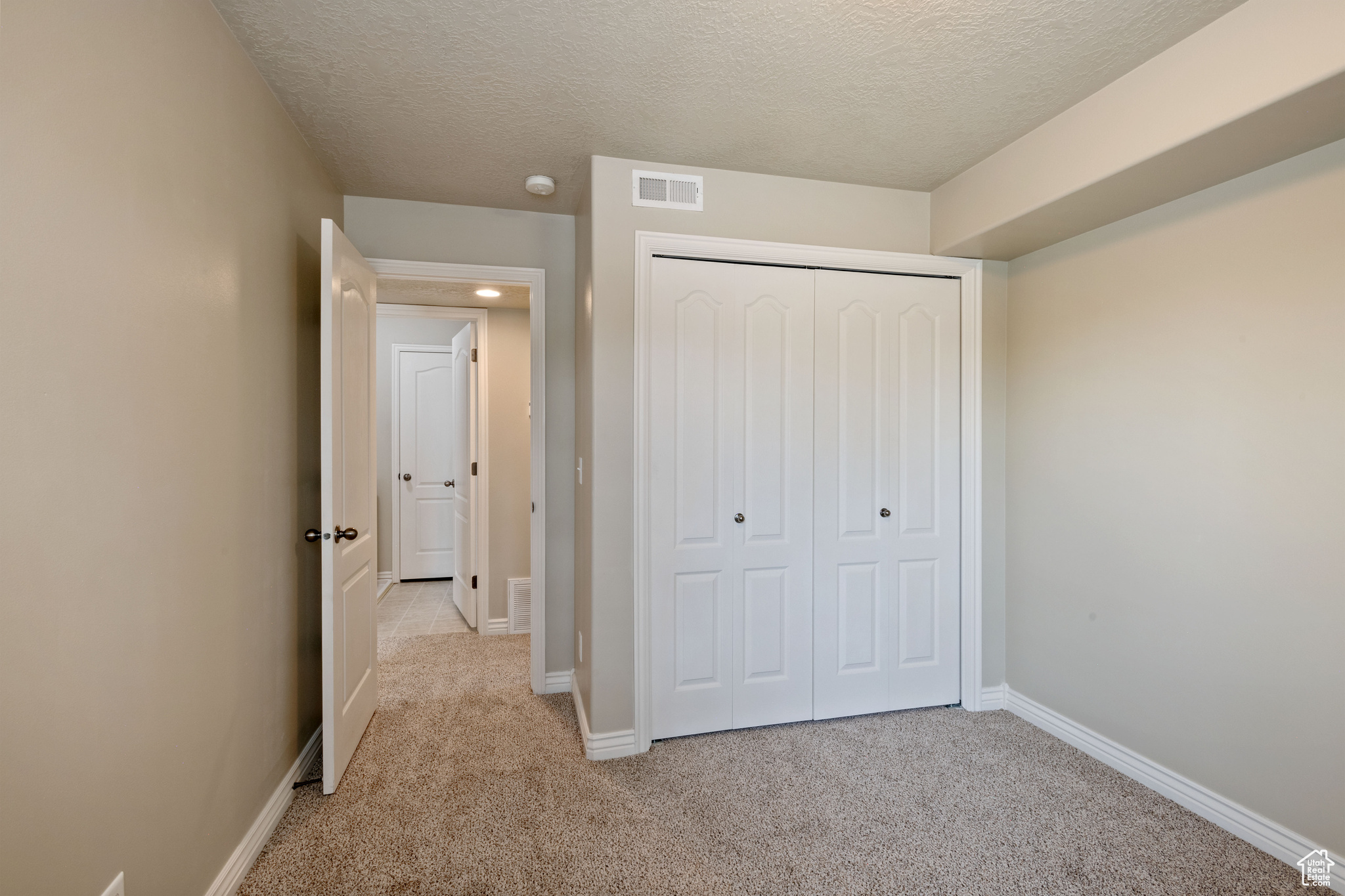 DRAPER PEAKS CONDOMINIUMS PHASE 8 - Residential