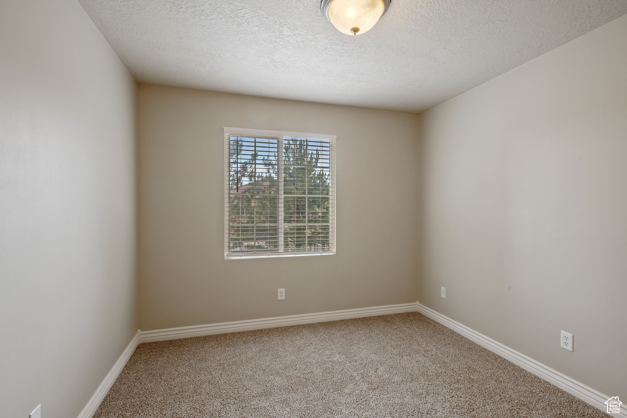 DRAPER PEAKS CONDOMINIUMS PHASE 8 - Residential