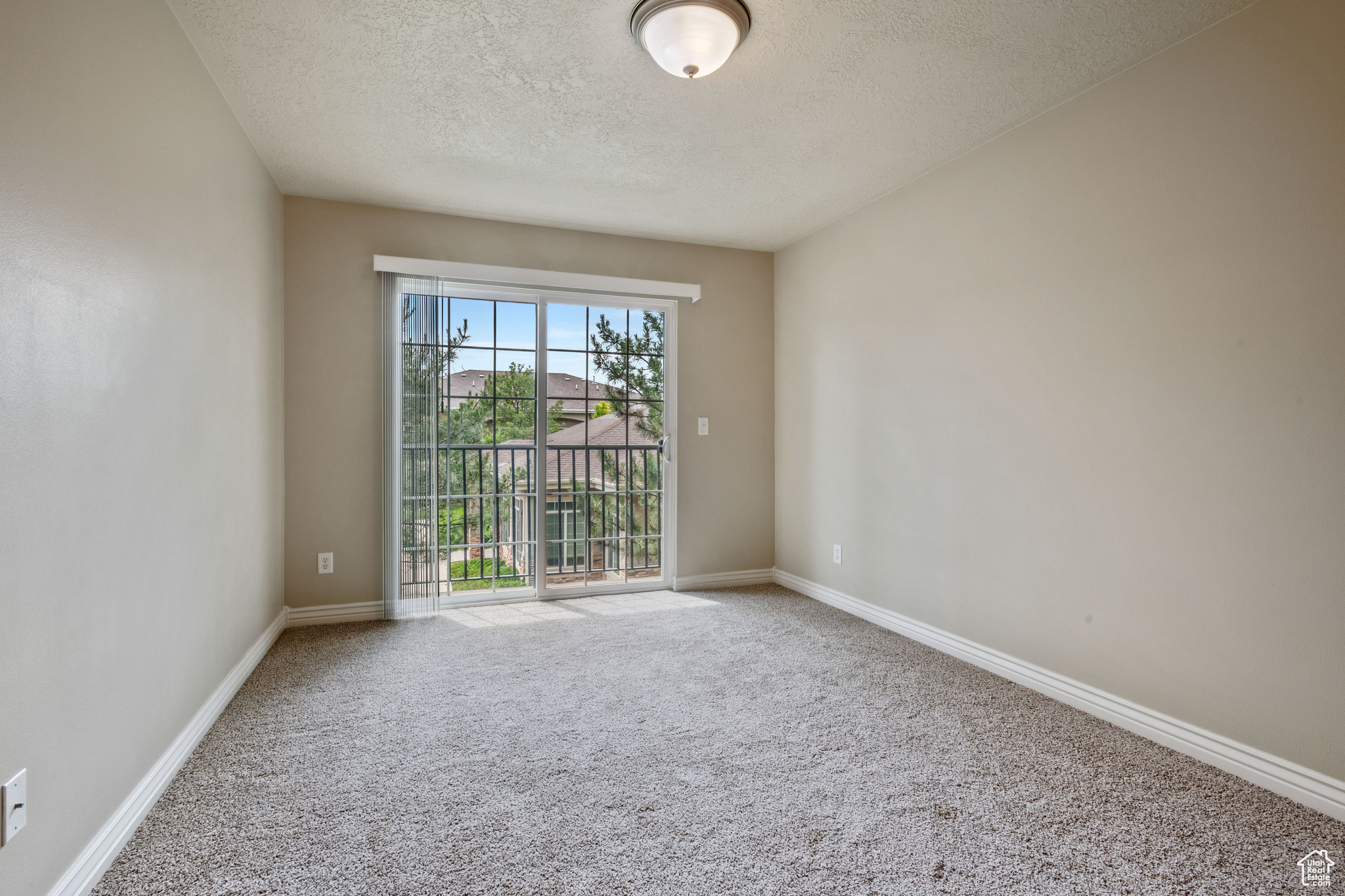 DRAPER PEAKS CONDOMINIUMS PHASE 8 - Residential