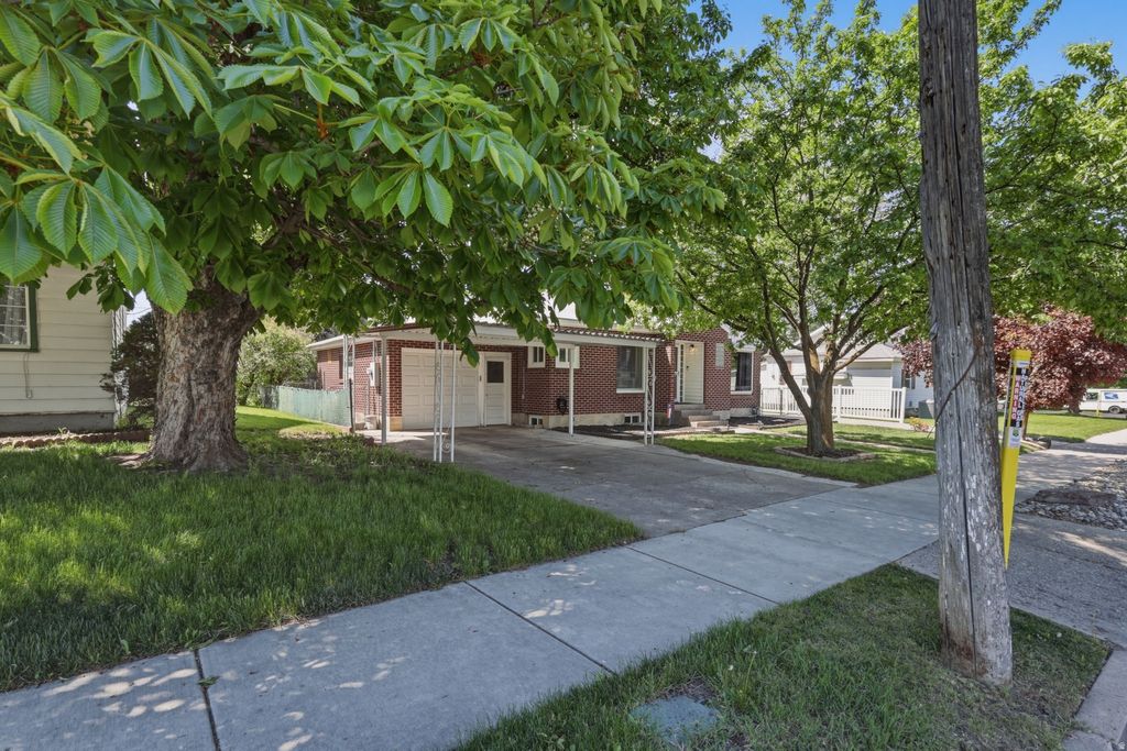 Photo of 282 W 500 N, Logan, UT 84321 (MLS # 2159198)
