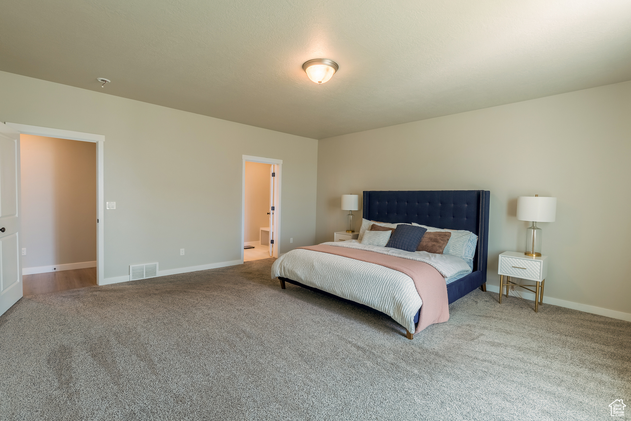 PARKWOOD - Residential