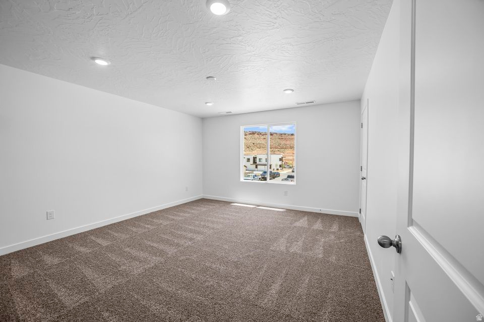 LONG VALLEY - Residential