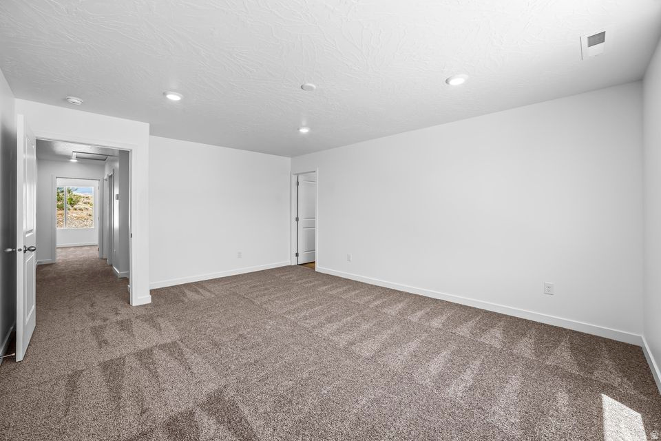 LONG VALLEY - Residential