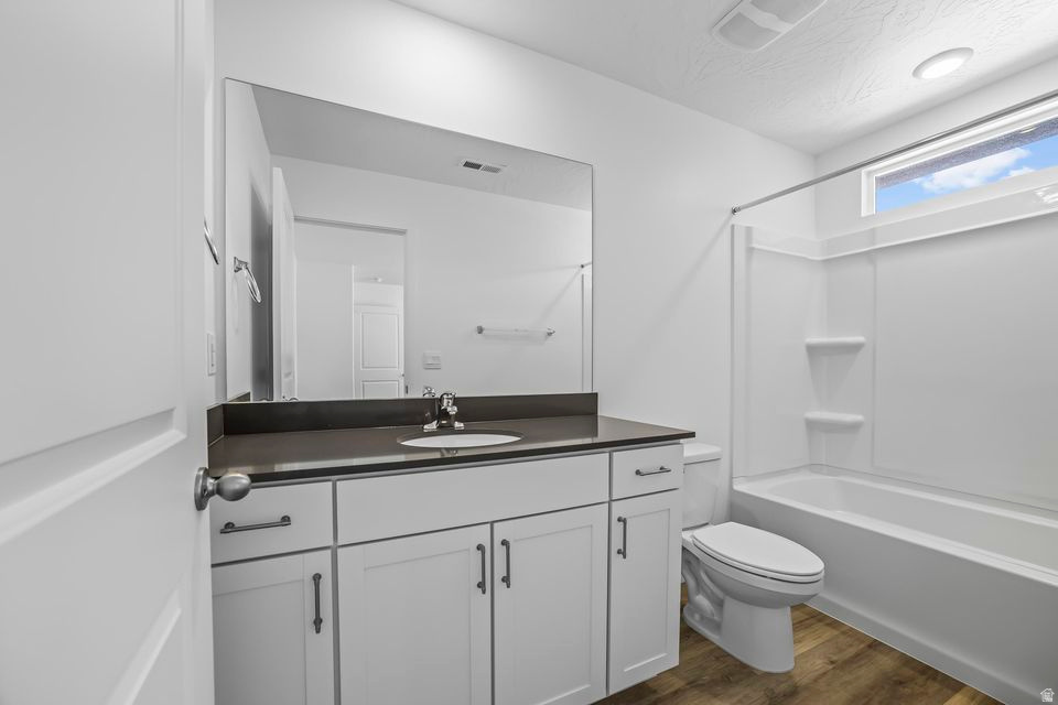 LONG VALLEY - Residential