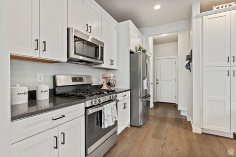 Tiny photo for 7577 S NEW SYCAMORE DR, West Jordan, UT 84081 (MLS # 2107816)