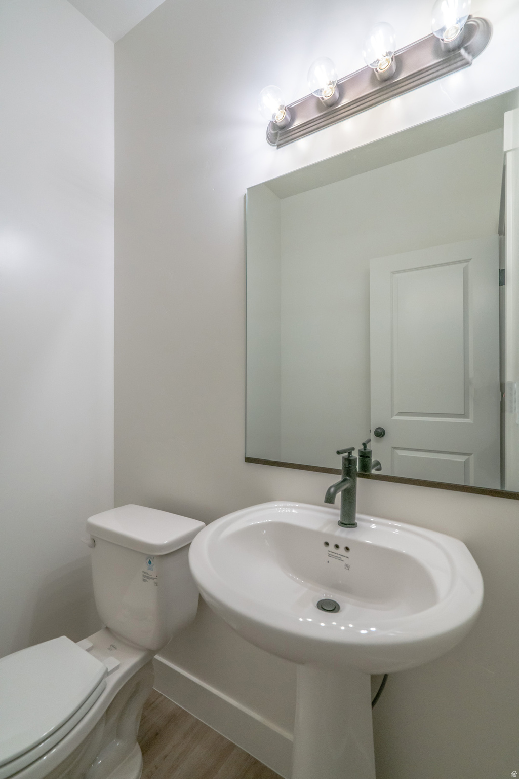 SOUTH DESERT TH 1 - Residential Lease