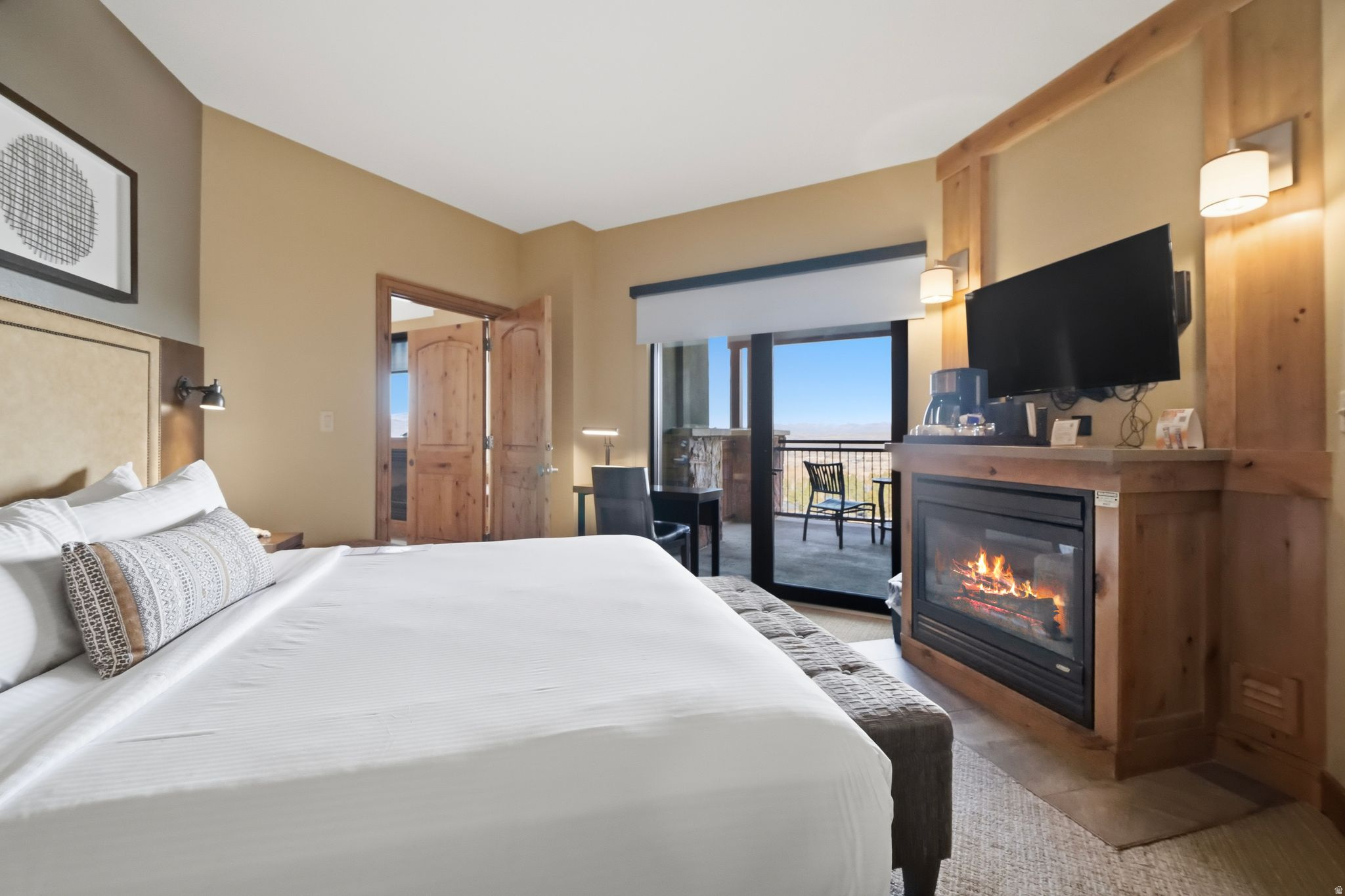 GRAND SUMMIT - Residential