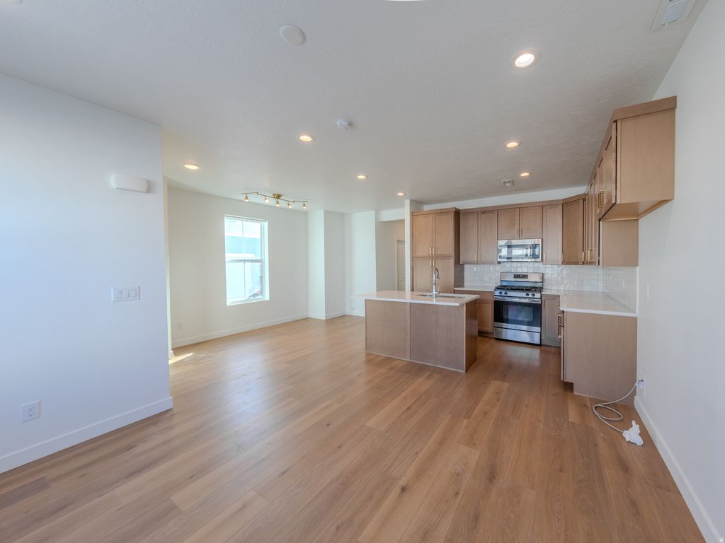 Photo of 6654 W SKIP ROCK RD S, South Jordan, UT 84009 (MLS # 2150851)