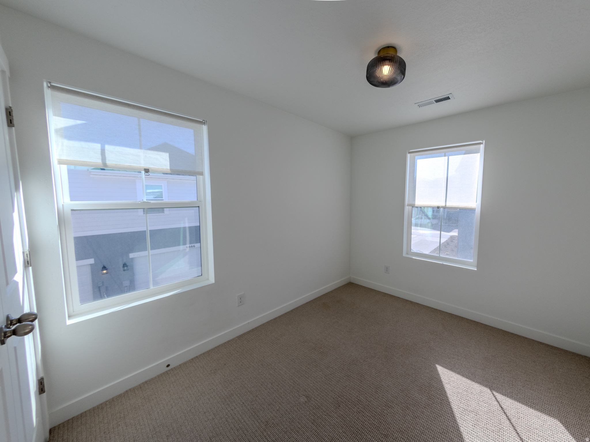 DAYBREAK - Residential