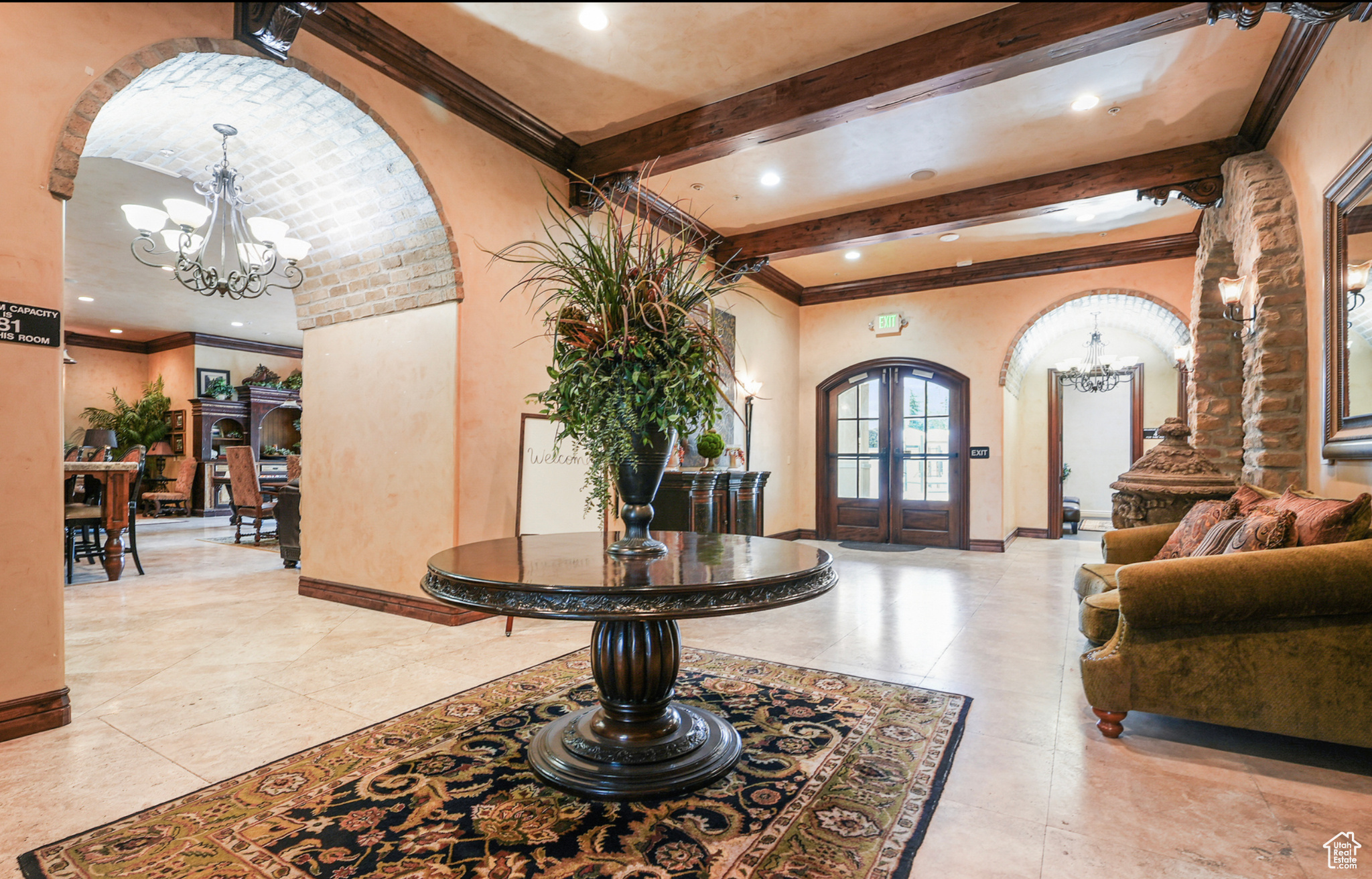 TUSCAN VILLAS - Residential