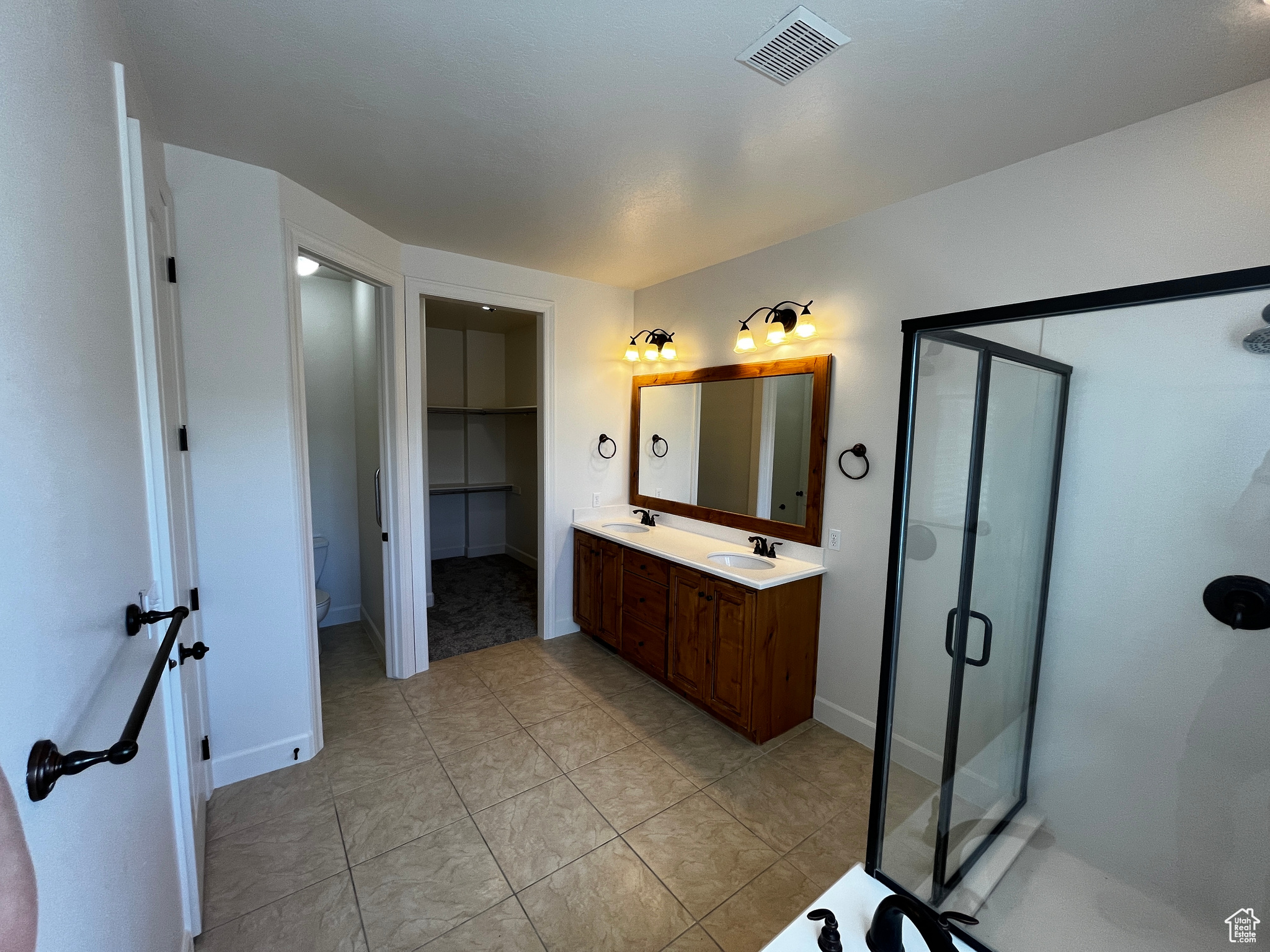 TUSCAN VILLAS - Residential