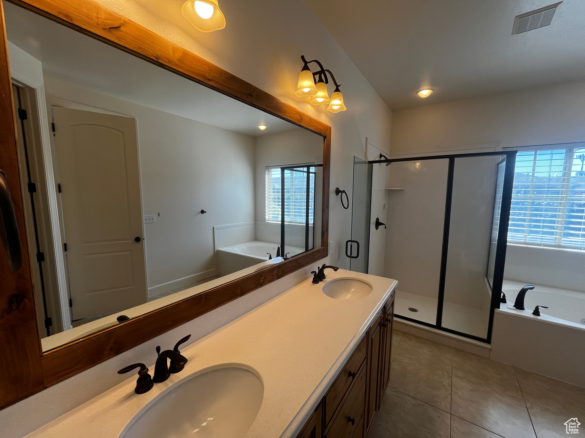 TUSCAN VILLAS - Residential