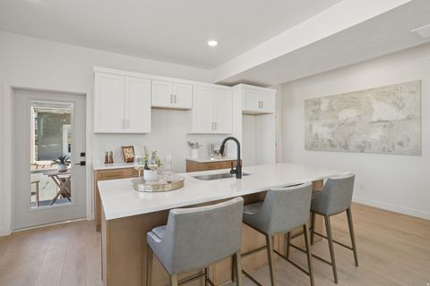 Tiny photo for 316 E JESSICA VIEW LN S #8, South Salt Lake, UT 84115 (MLS # 2103794)